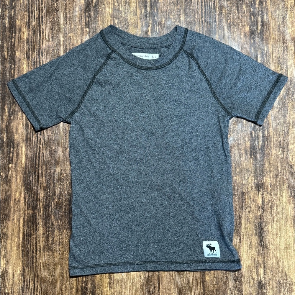 Abercrombie Kids 5/6 Grey Short Sleeve Shirt